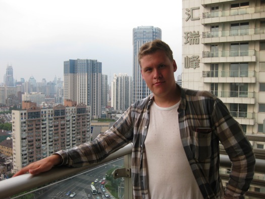 Framme på mitt hotell i Shanghai (Rayfont Downown Shanghai). Helt okej utsikt från 25:e våningen. 