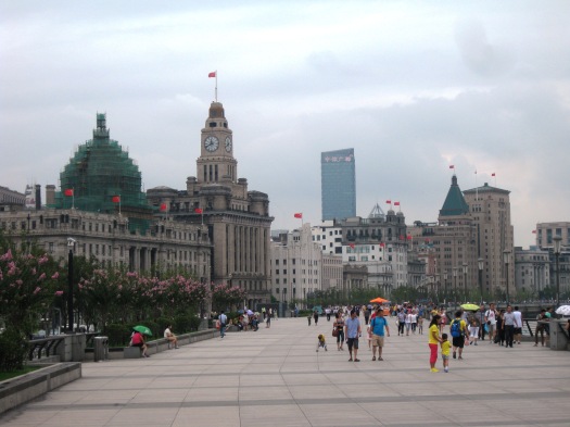 The Bund, en av Shanghais största sevärdheter. En härlig promenad kantat med många kulturarvsbyggnader. 
